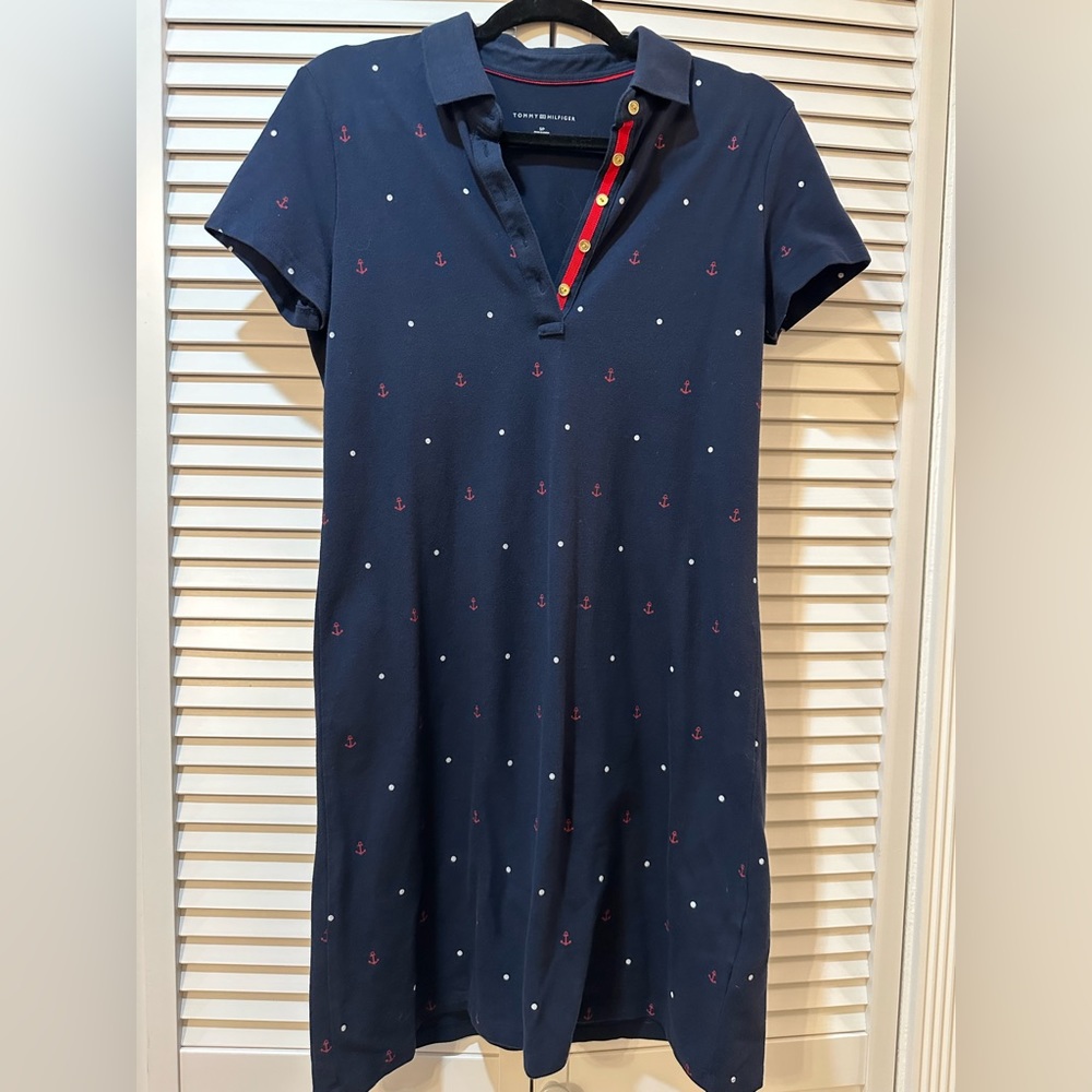 Tommy Hilfiger